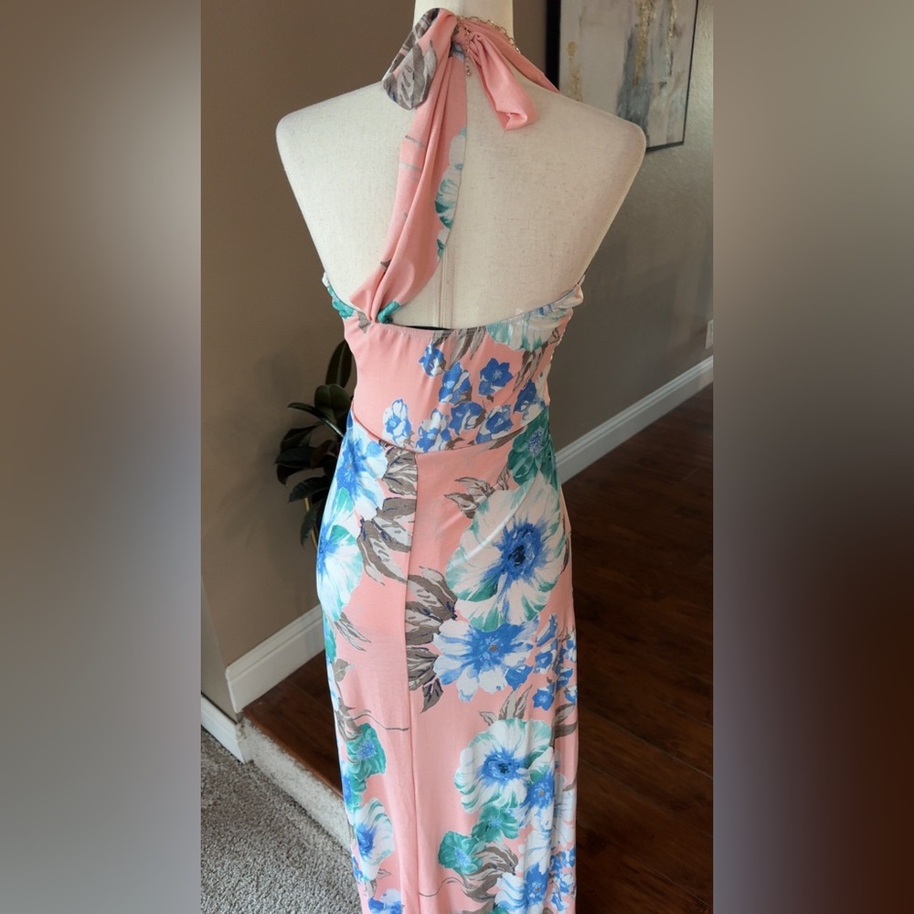 Floral print halter maxi romper dress - Picture 6 of 11